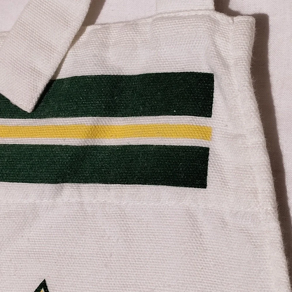 Green Bay Packers Vtg 1997 NFLP Apron Approx. 27